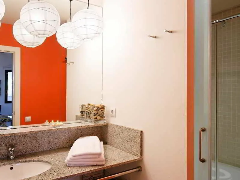 Inside Barcelona Apartments Esparteria 0*,  Испания
